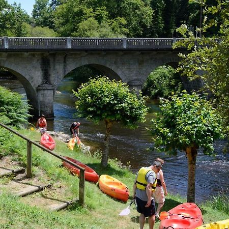 Chambre D'Hotes Des Monedieres Panzió Treignac Kültér fotó